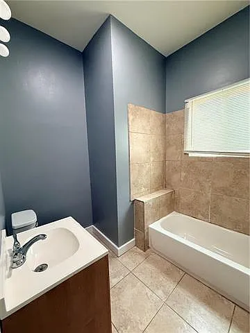 2910 Bruxelles St — Photo 17