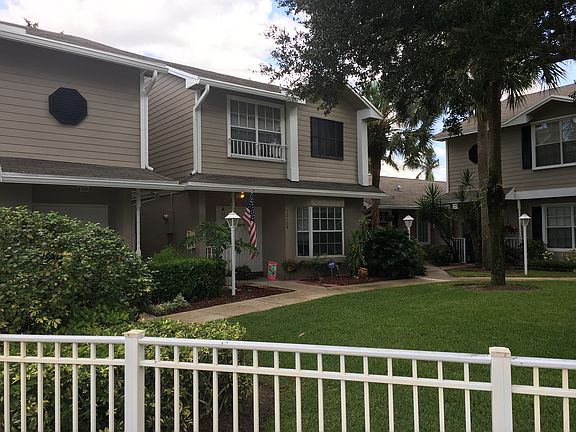 2nd image of 12104 NW 36th Pl
