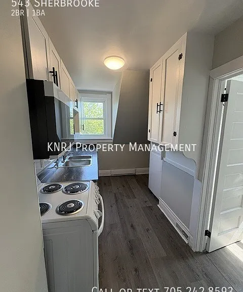 543 Sherbrooke St — Photo 5