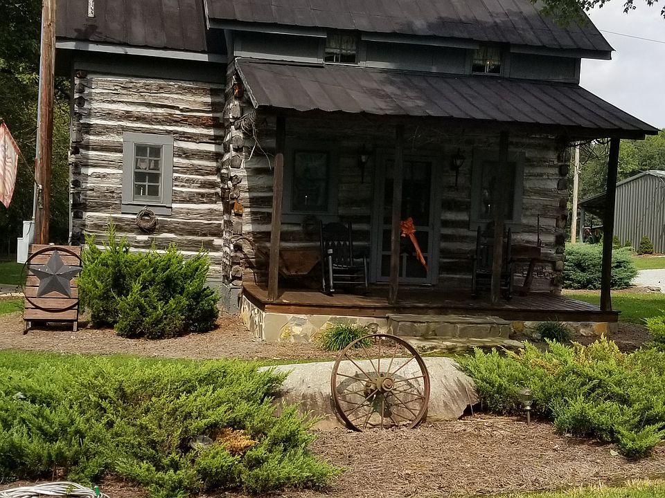 1st image of 904 Olin Rd