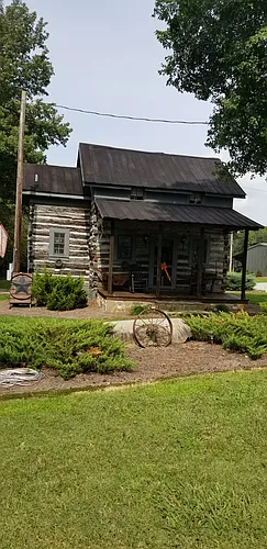 904 Olin Rd Photo 1