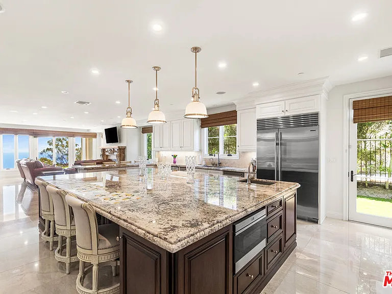 31967 Emerald View Dr — Photo 8