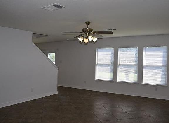 2nd image of 302 Sunny Brook Dr