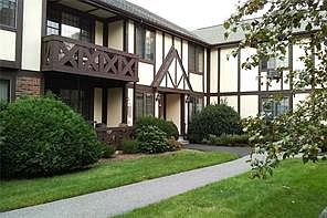 1st image of 60 Foxwood Drive #7