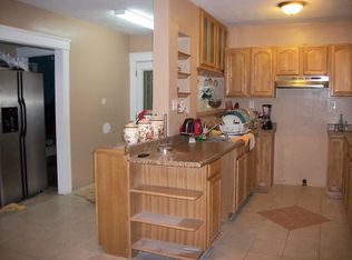 21 Dorchester St, Worcester, MA 01610