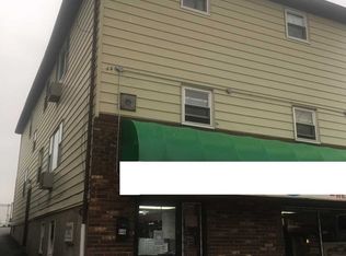 446 Ridge Rd APT 2R, Lyndhurst, NJ 07071