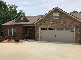 325 Garden Ter, Ringgold, GA 30736