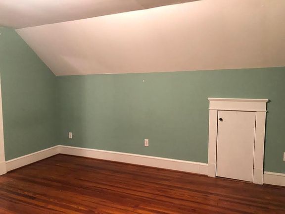 4th image of 1309 Powhatan St #B