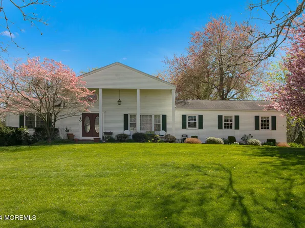 20 Bernice Drive, Freehold, NJ 07728