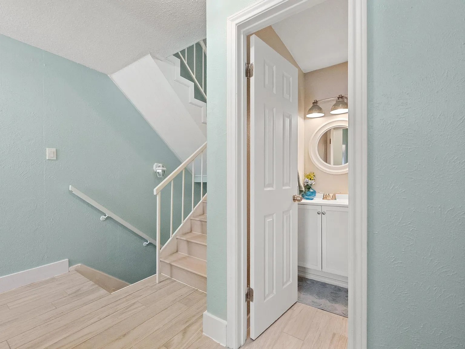 3 bed, 1771 sqft, $2,900 — Photo 4