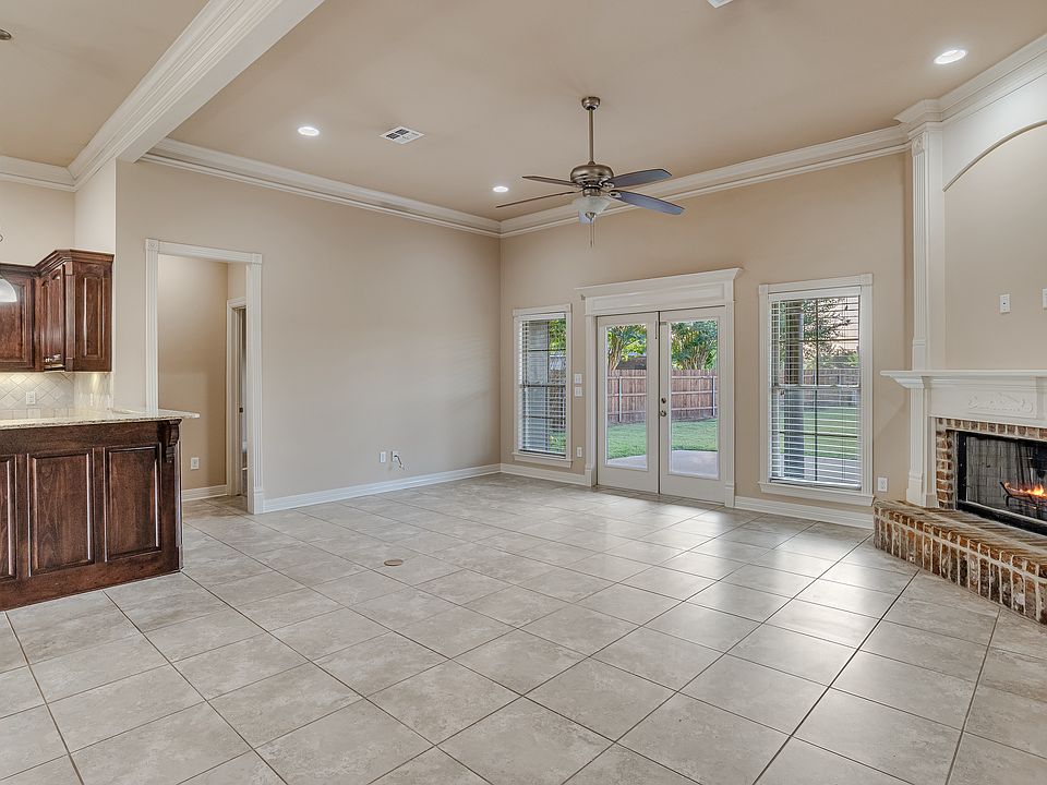 1st image of 507 Brompton Ln