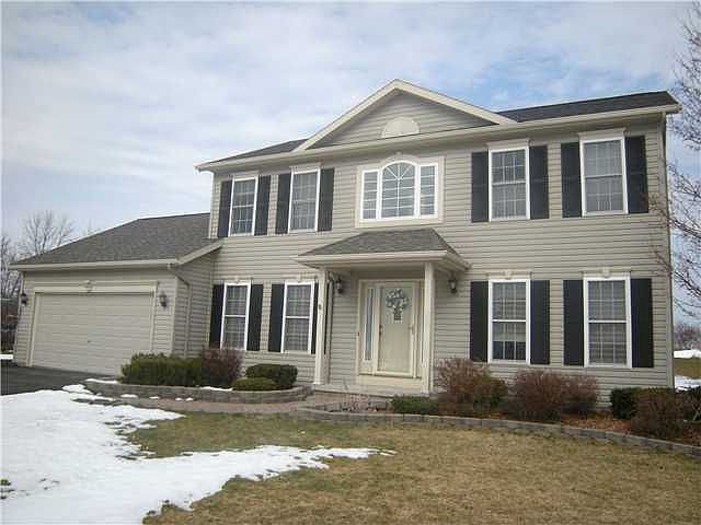 1st image of 17 Hutton Cir