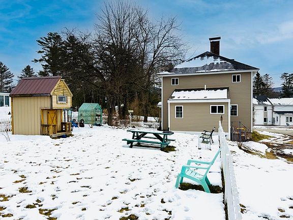 2nd image of 16 Jefferson Avenue