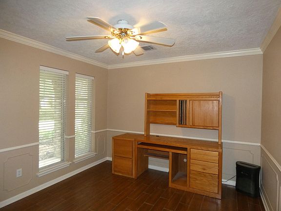 5th image of 8334 Debbie Gay Dr