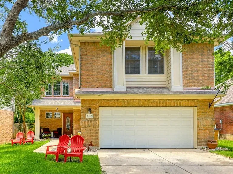 6819 Telluride Trl — Photo 1