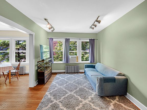 2nd image of 1225 W Jarvis Ave #2