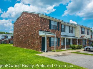 129A Arbor Rd, Summerville, SC 29485