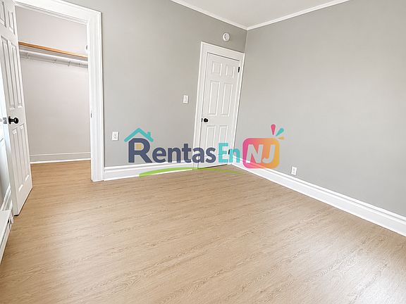 5th image of 55 Rose Ter APT 2