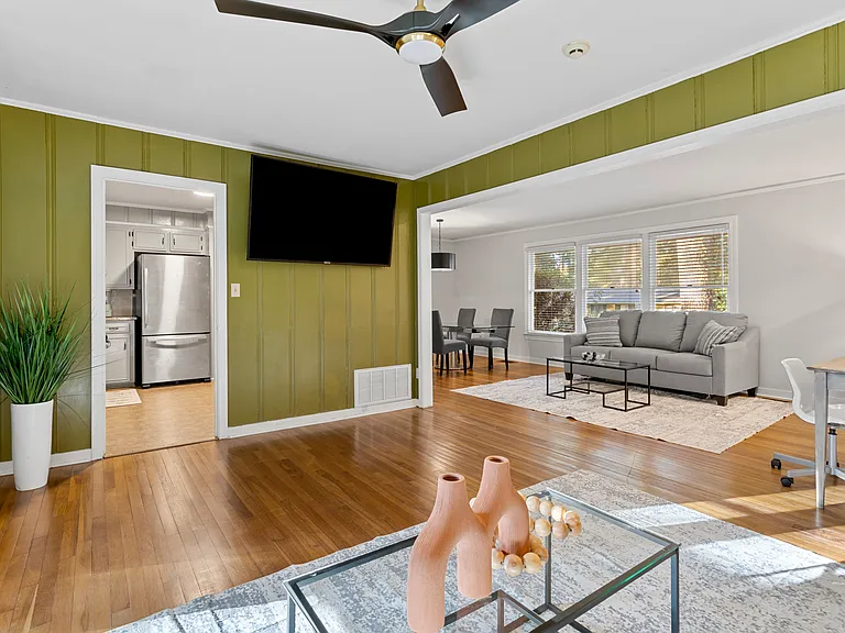 5430 Pine Lane Dr — Photo 6