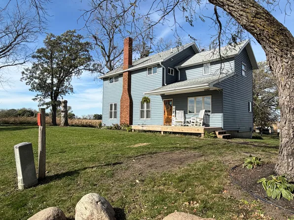 21540 368th St, Forest City, IA 50436