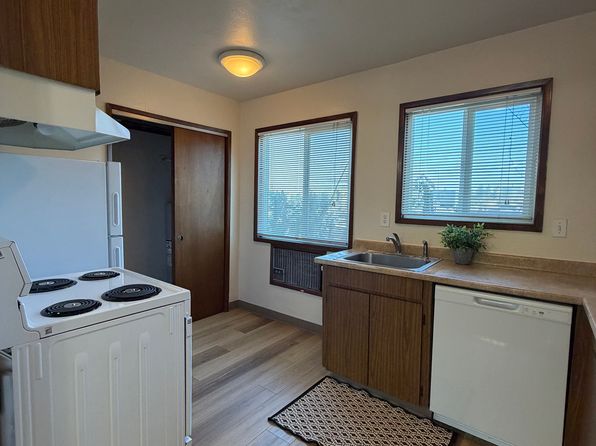3137 SW Primrose St APT 3