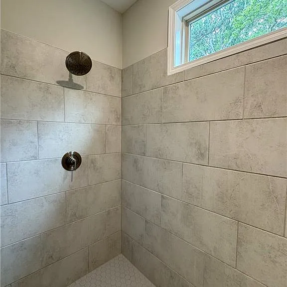 1468 Edgebrook Ct NE — Photo 30