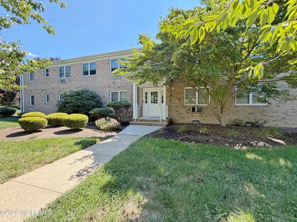 75 Stonehurst Boulevard #F, Freehold, NJ 07728