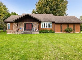 1123 Hatch Rd, Webster, NY 14580