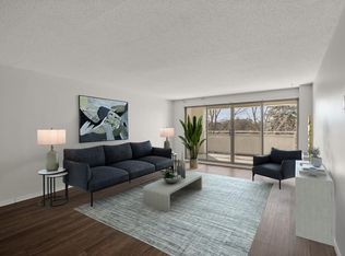 6450 York Ave S APT 409, Edina, MN 55435