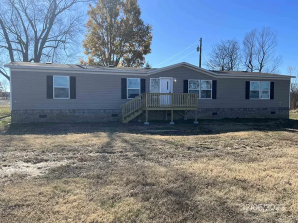 285 Pete Tinsley Rd, Alamo, TN 38001