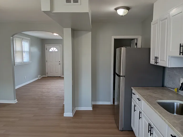 6114 Reach St — Photo 7