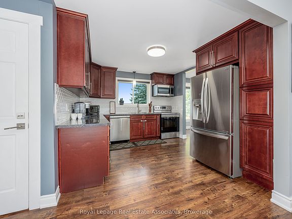 5th image of 5527 Trafalgar Rd