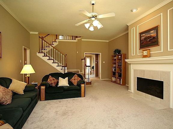 5th image of 12502 Beauline Abbey St