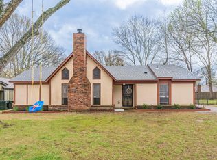6829 Dawnhill Rd, Bartlett, TN 38135
