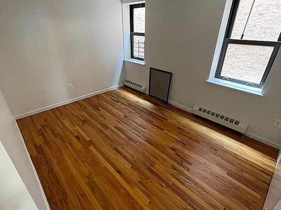 3rd image of 208 E 122nd St APT 3A