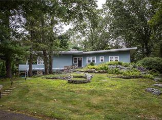 6 Butternut Dr, Norwich, CT 06360