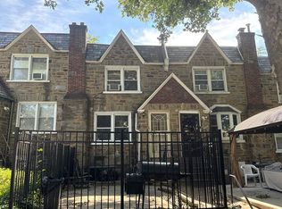 5225 D St, Philadelphia, PA 19120