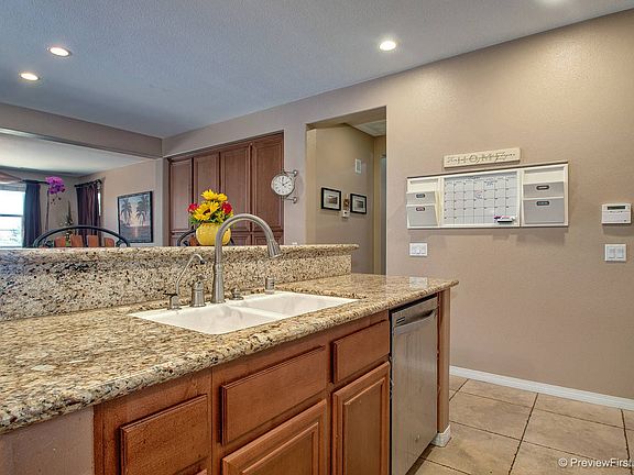 5th image of 27742 Balboa Ct