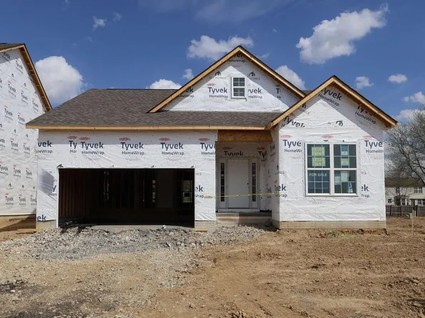 818 Hilton Dr, Reynoldsburg, OH 43068