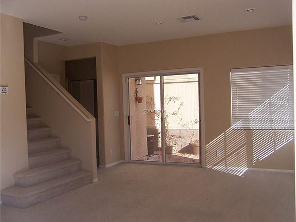3rd image of 888 Blue Rosalie Pl