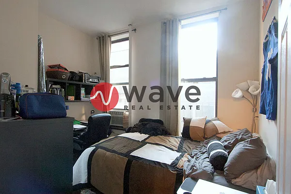 Rented by Wave Real Estate Group | media 43