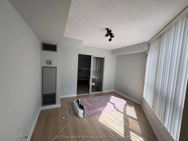 1 Clark Ave W #701 — Photo 11
