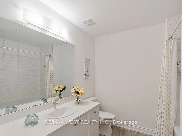 2132 Wilson St — Photo 21