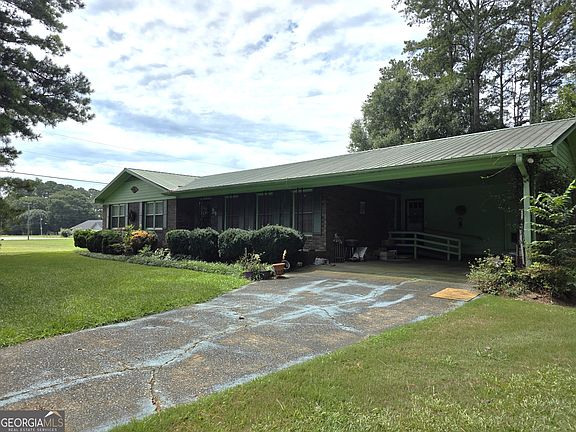 3rd image of 1215 Glenn Carrie Rd