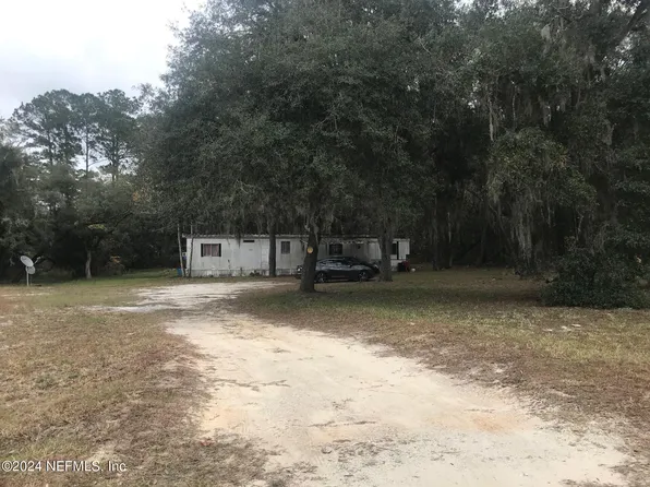 134 WOODLAND Lane, Hawthorne, FL 32640