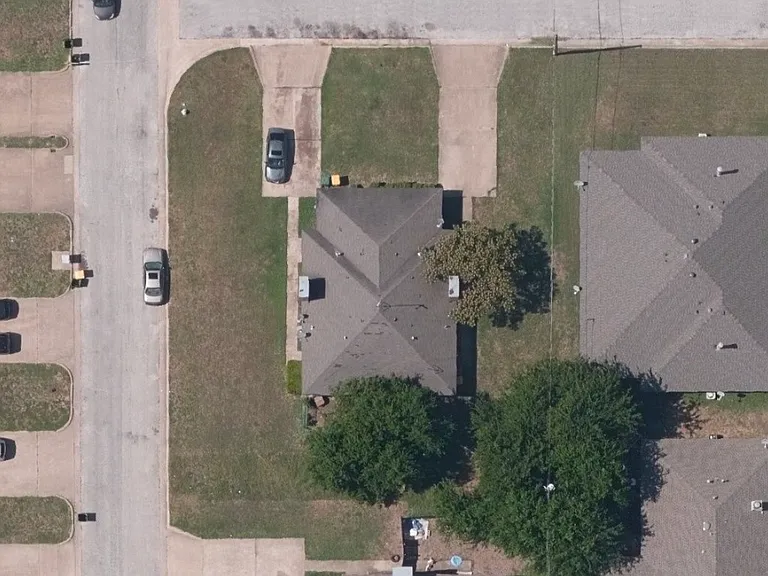 1712 Dynasty Dr — Photo 16