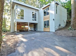 12813 NE 32nd Pl, Bellevue, WA 98005
