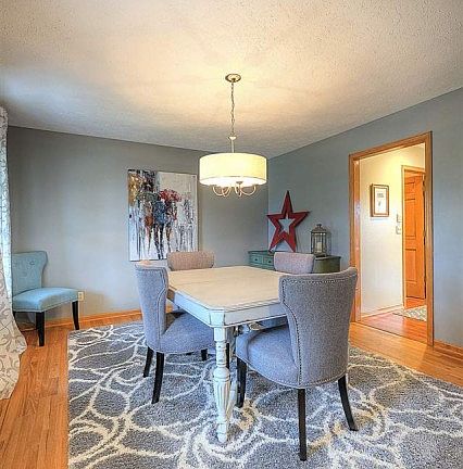2nd image of 2809 Hedge Cliff Dr