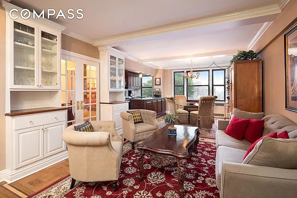 Sold by Compass | media 1