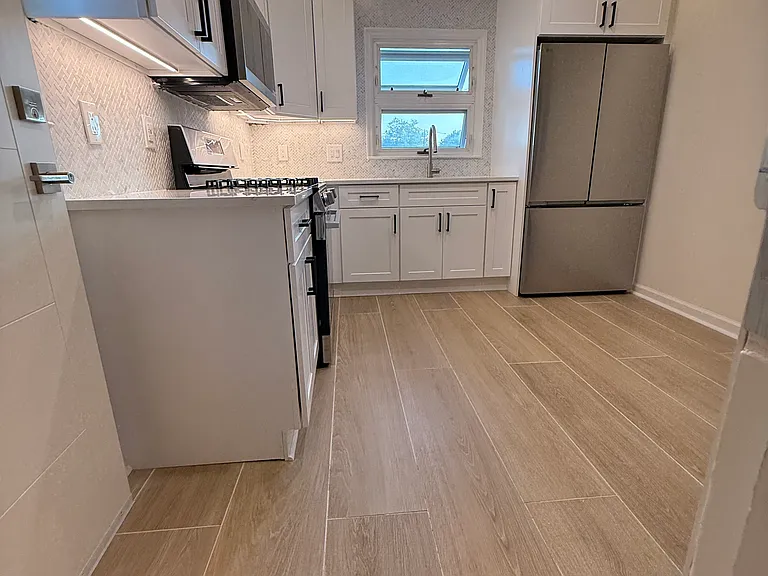 18 Birch St #2 — Photo 2